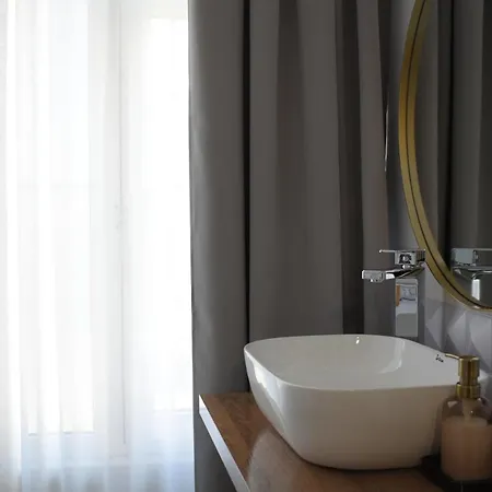 Feels Like - Flh Albania Lejlighed *